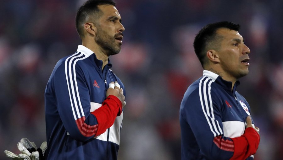 Federación de Fútbol de Chile pagó millonaria deuda a jugadores históricos de la Roja