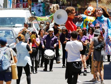 Locatarios de calle Cumming y Barrio Cívico se unen junto al Municipio de Valparaíso para revitalizar el sector