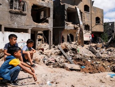 "Niño herido, familia no sobrevivió": La desoladora descripción de cientos de menores que quedaron huérfanos en Gaza