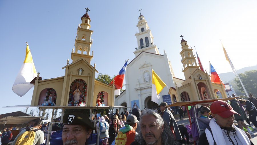 Servicio de Salud Valparaíso - San Antonio implementa operativo para masiva peregrinación al Santuario de Lo Vásquez