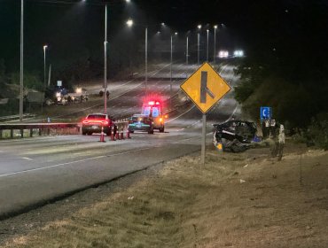 Nueva tragedia carretera en Casablanca: Dos mujeres pierden la vida tras choque de auto contra barrera de la ruta 68