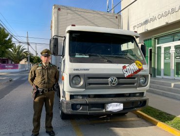 Camión robado en Viña del Mar fue recuperado minutos más tarde en la ruta 68 de Casablanca: dos sujetos fueron detenidos