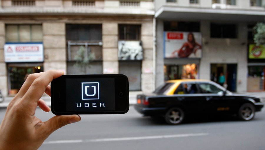 Diputados UDI piden postergar entrada en vigencia y revisar reglamento de la denominada ley Uber