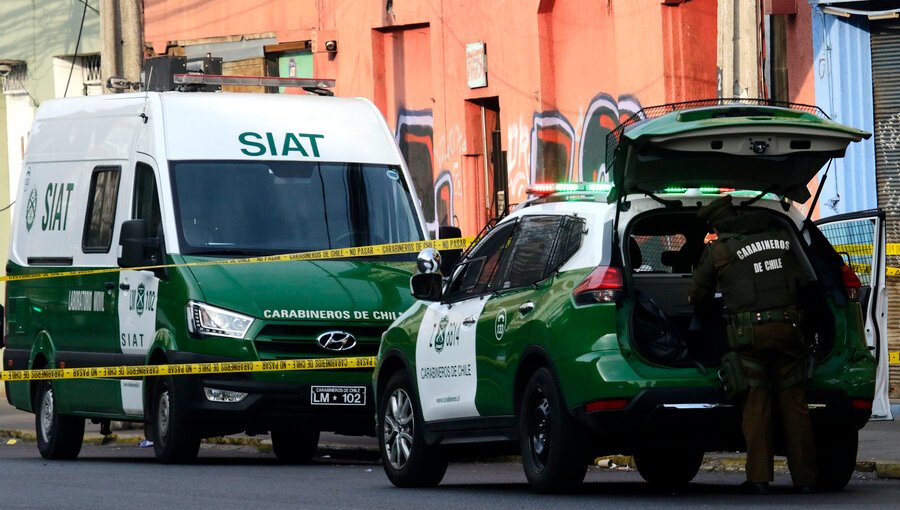 Joven que transitaba en un scooter murió atropellada por un bus en Las Condes