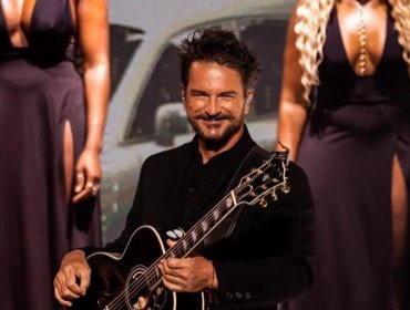 Ricardo Arjona anunció que pausa indefinidamente su carrera por problemas de salud