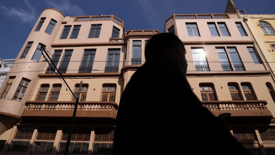 Uso municipal del edificio La Nave de Valparaíso potenció las ventas del comercio ubicado en el Barrio Puerto