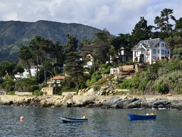 Plan «Verano Seguro» de Zapallar incluye Decreto de Emergencia Comunal, «toque de queda» juvenil y una cámara en cada casa