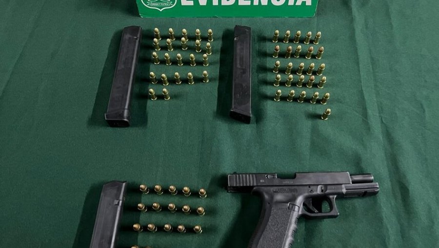 Sorprenden en patio de comidas del mall Estación a sujeto con pistola y 65 balas