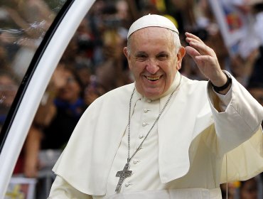 Papa Francisco permite bendición de parejas gay siempre que no imite rito del matrimonio