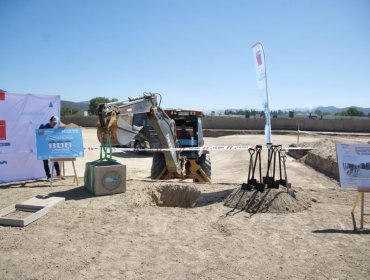 Proyecto «El Nogal»: Dan inicio a obras de 192 viviendas para familias de Casablanca