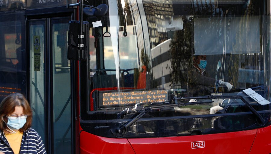 Seis heridos dejó choque de buses RED donde un conductor dio positivo por drogas