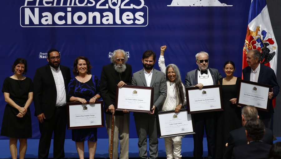 Presidente Boric encabeza la entrega de los Premios Nacionales 2023