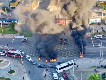 ¿Peligra el show de Año Nuevo en Valparaíso? Pescadores de Caleta Portales aseguran que "vamos a seguir con las manifestaciones"