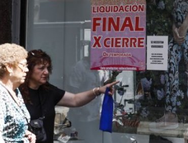 Feriado irrenunciable: comercio debe cerrar a las 20:00 horas de este domingo