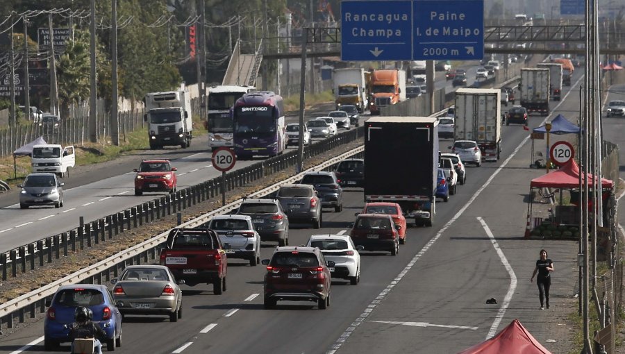 Más de 150 mil vehículos retornarán a Santiago desde la región de Valparaíso