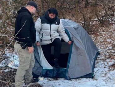 Adolescente chino fue hallado vivo en una montaña de EE.UU. tras ser víctima de un secuestro cibernético