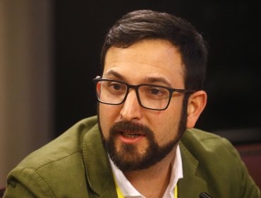 Miguel Crispi reitera en comisión revisora de la AC contra ministro de Vivienda que se enteró por un "rumor" del «Caso Convenios»