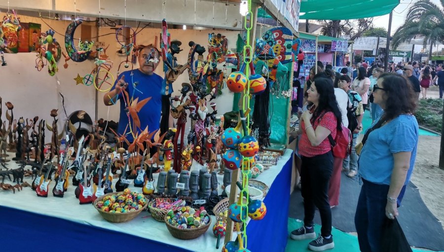 120 expositores darán vida a la Feria Internacional de Artesanía de Viña del Mar realizada en la Quinta Vergara