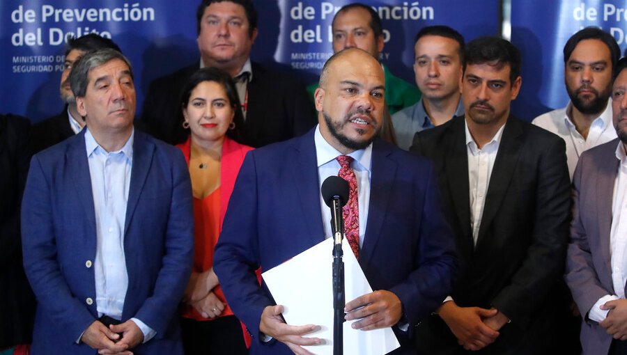 Gobierno anuncia nuevas medidas para que "casas narco" sean destinadas a sus municipios