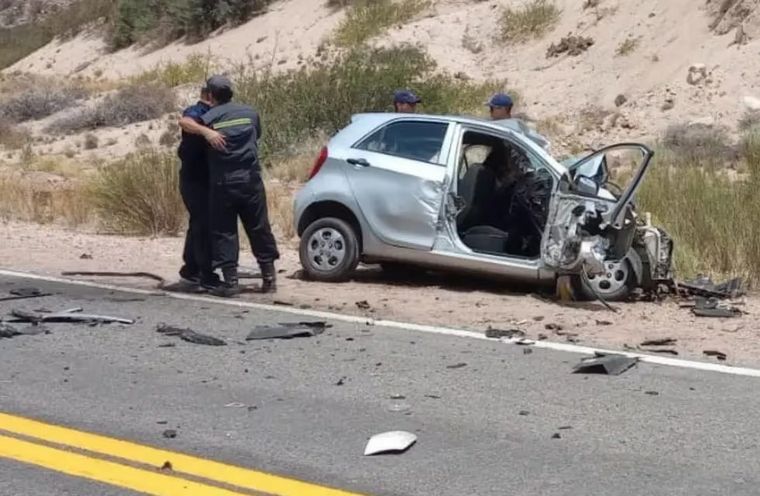 Dos chilenas murieron tras colisionar de frente contra un camión en carretera de Mendoza en Argentina