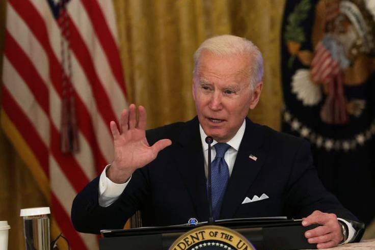 Joe Biden asegura que no permitirá que Donald Trump los "desvíe de la democracia" en Estados Unidos