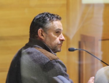 Dictan prisión preventiva para Iván Pradenas por abuso sexual de menor de edad