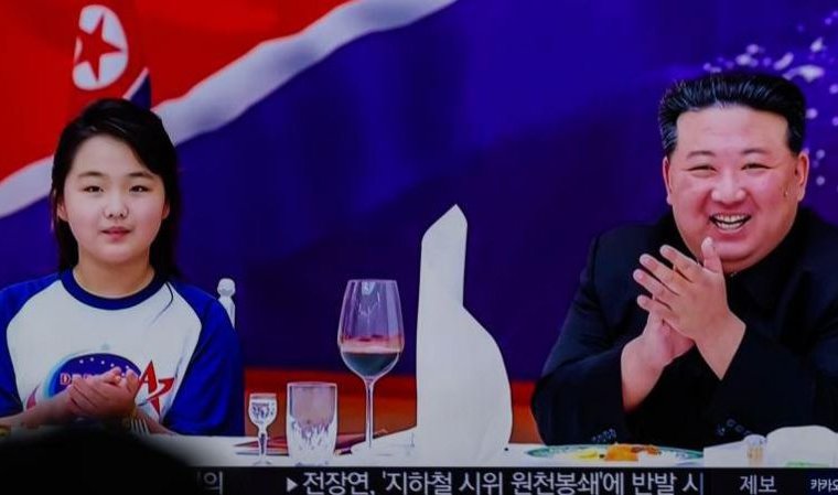 Qué se sabe de Kim Ju-ae, la hija y "más probable" sucesora de Kim Jong-un en Corea del Norte