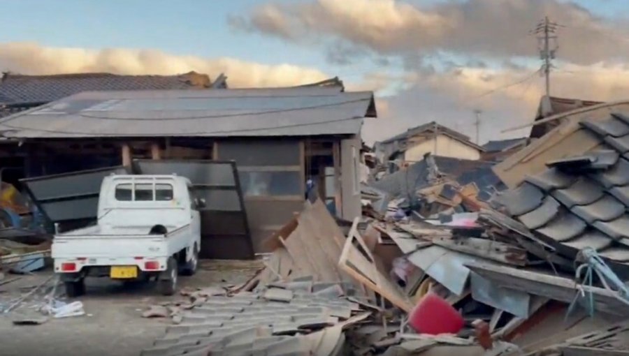 Ascienden a 94 los muertos y a 222 los desaparecidos por el devastador terremoto en Japón