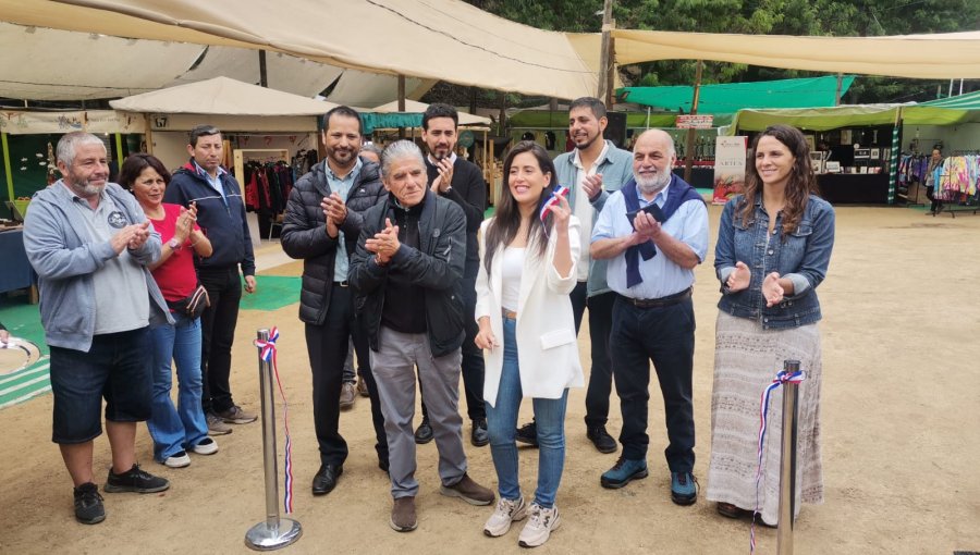 Realizan emotiva inauguración de la Feria Internacional de Artesanía de Viña del Mar