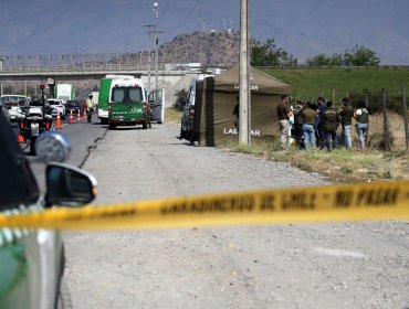 Encuentran cuerpo maniatado y amordazado al interior de una maleta en Ruta 68