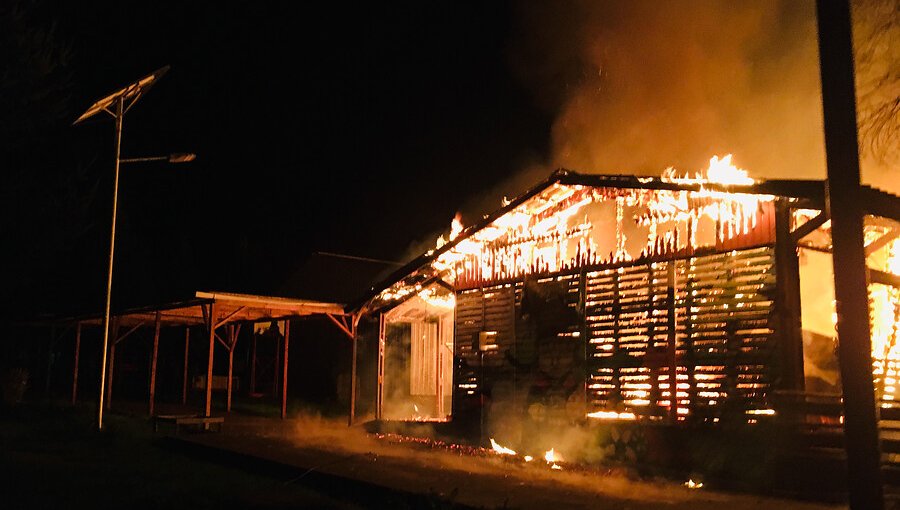 Nuevo atentado incendiario en La Araucanía: Queman inmueble en Victoria