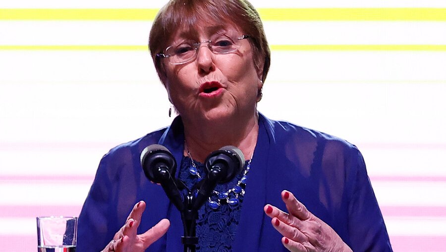 Expresidenta Bachelet por reforma previsional: “Estos no son tiempos de gustitos políticos”