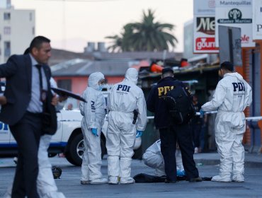 Hombre es asesinado a balazos en plena vía pública en Valparaíso