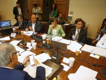 Comisión de Salud del Senado pospone despacho de la ley corta de isapres