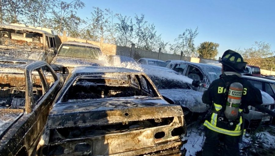 Concejales de Viña critican al «Municipio de Cuidados» por caos en parqueadero: "Tienen escaso resguardo de los bienes municipales"