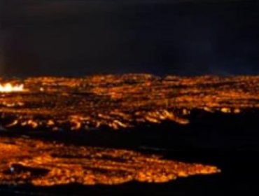 Islandia: Erupción obliga evacuación de un pueblo completo por avance de la lava