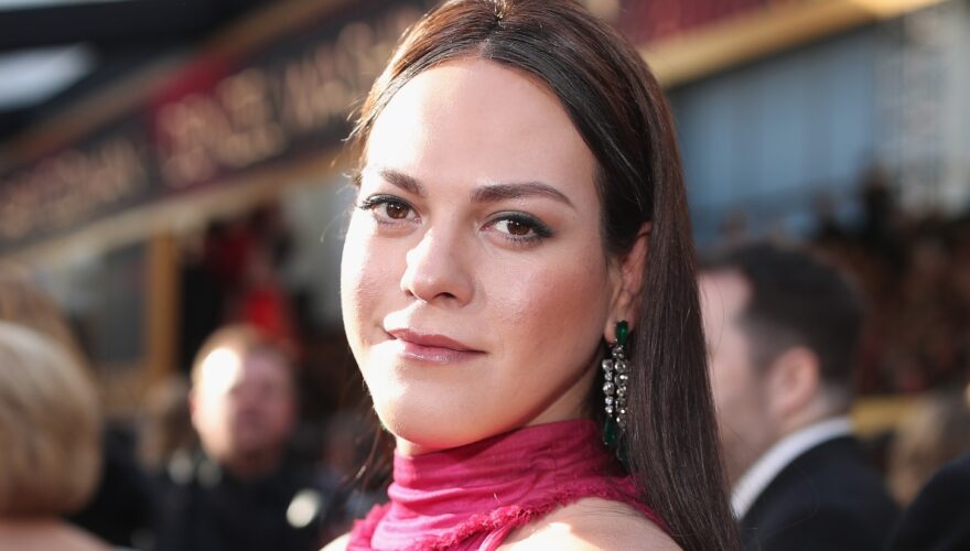 Daniela Vega genera preocupación por radical baja de peso