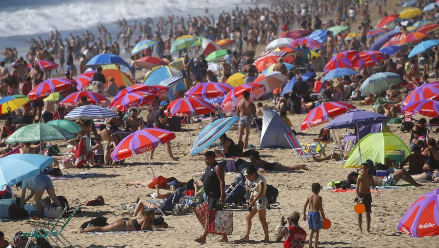 Sernatur afirma que 6,3 millones de personas han arribado a la región de Valparaíso durante la temporada estival