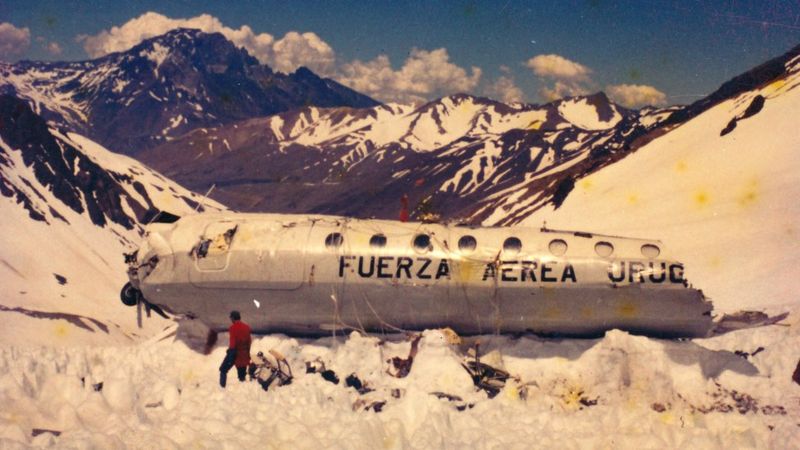 "Comer los cuerpos fue más difícil para unos que para otros": El impactante testimonio de un sobreviviente del "Milagro de los Andes"