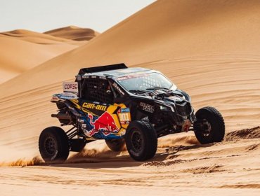 A falta de una etapa, Francisco "Chaleco" López salió del podio en el Rally Dakar 2024