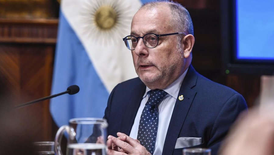 Embajador de Argentina en Chile negó haber dicho que las relaciones con nuestro país "son un desastre"