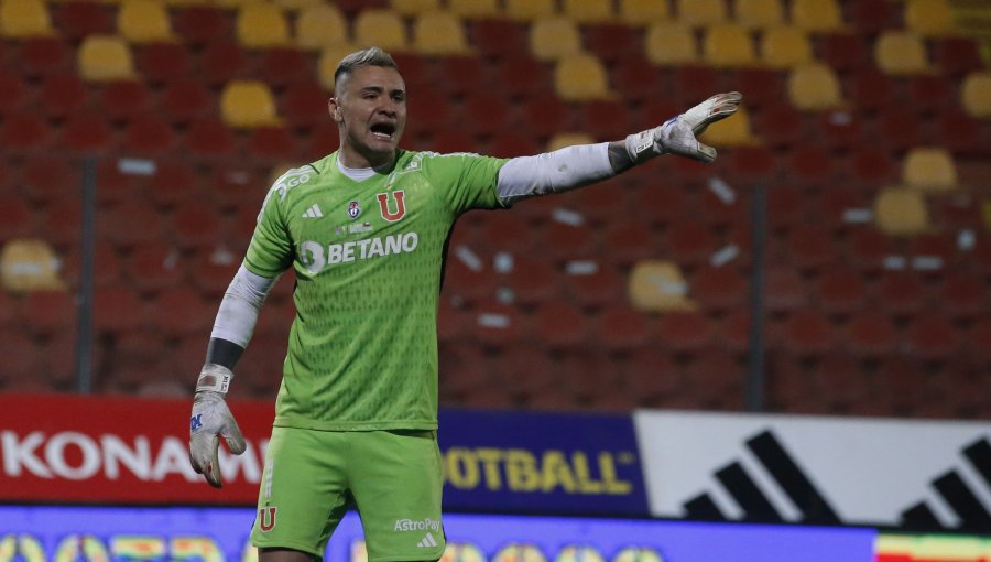 Cristóbal Campos podría llegar al fútbol de Colombia tras su bullada salida de la U. de Chile