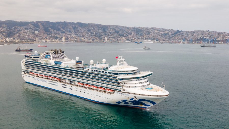 Más de 6 mil visitantes recibirá Valparaíso por la llegada del crucero británico Sapphire Princess