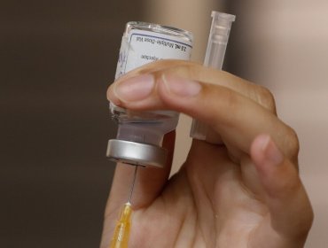 Más de 3,6 millones de dosis de vacuna contra el Covid 19 se han vencido en Chile