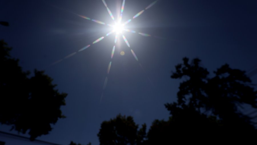 Declaran Alerta Amarilla para la región Metropolitana por calor intenso: temperaturas rondarán entre los 34°C y 36°C