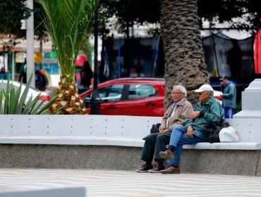 17 alcaldes de la región de Valparaíso emplazan al Congreso a legislar por "pensiones dignas para los adultos mayores"