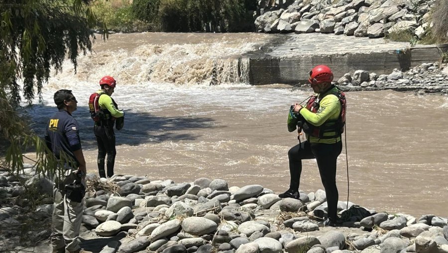 Labores de búsqueda de Michelle Silva continuarán con buzos y drones en "lugares clave" del río Aconcagua en San Felipe