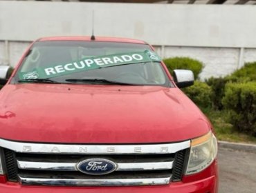 Sujeto que mantenía tres órdenes vigentes fue sorprendido con camioneta robada en Quintero