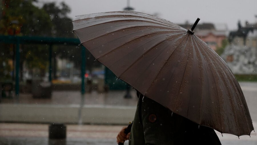 Pronóstico de lluvia complica a los turistas: Diversas regiones del país presentarían precipitaciones este viernes