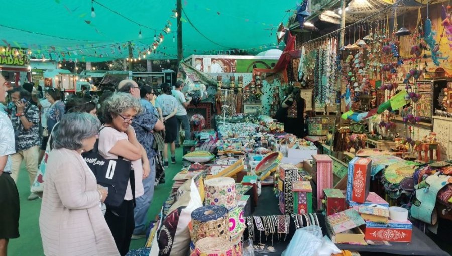 Todo un éxito: Miles de personas han visitado la Feria Internacional de Artesanía de Viña del Mar